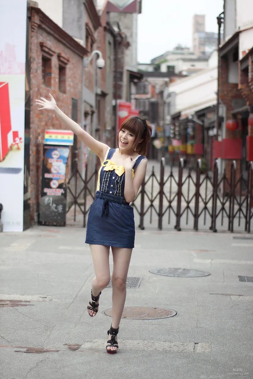 Li Yixuan: Web Idols photo 20