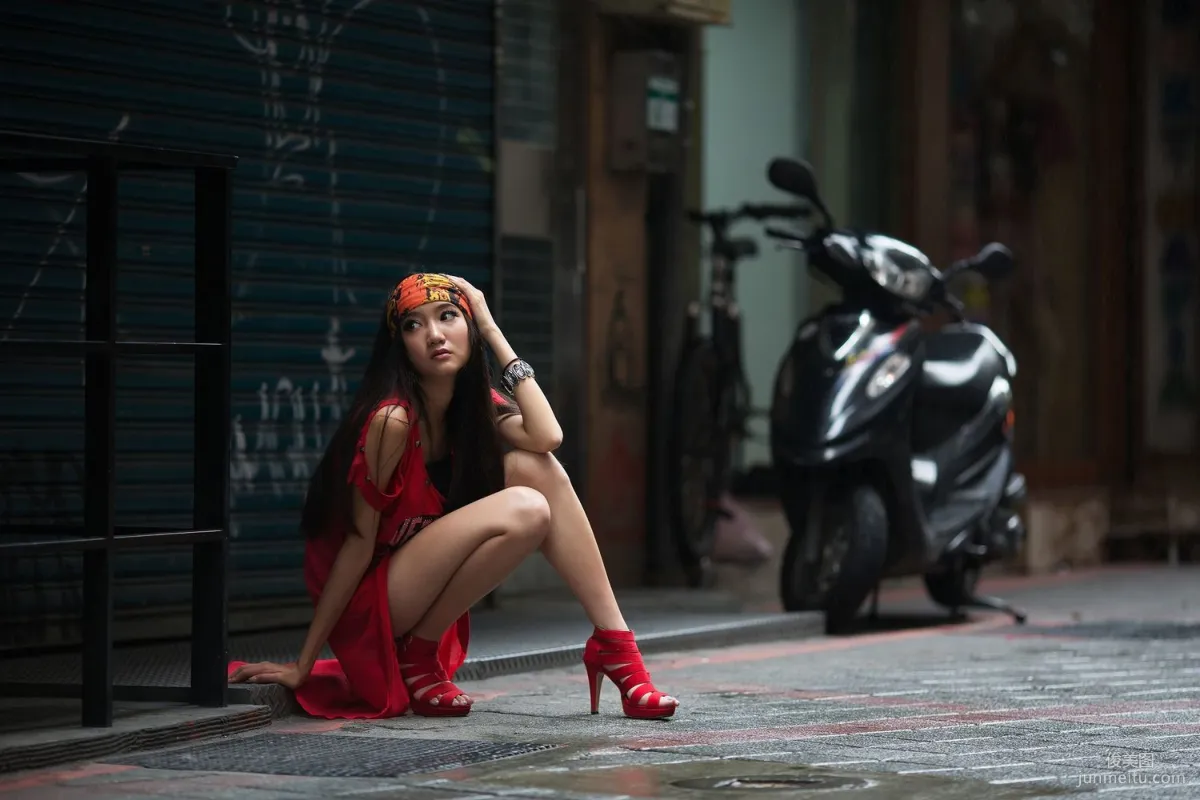 Taiwan Leg Model Tina Chen Siting, American Street, Street Snap Photo Set photo 15