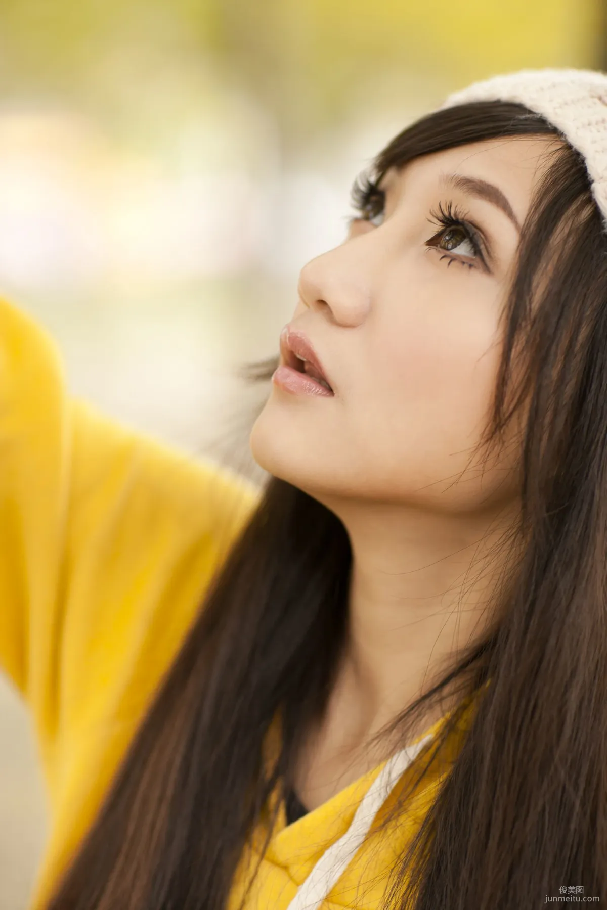 Tina Li Shuang Black Stockings Street Snap Photos Photo Collection photo 3