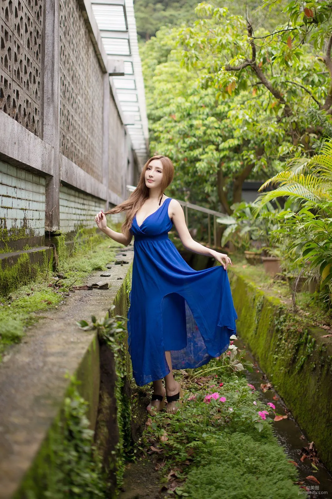 Taiwan Zhao Yun Syuan "Top Grade Blue Long Dress Goddess" Photo Set photo 6