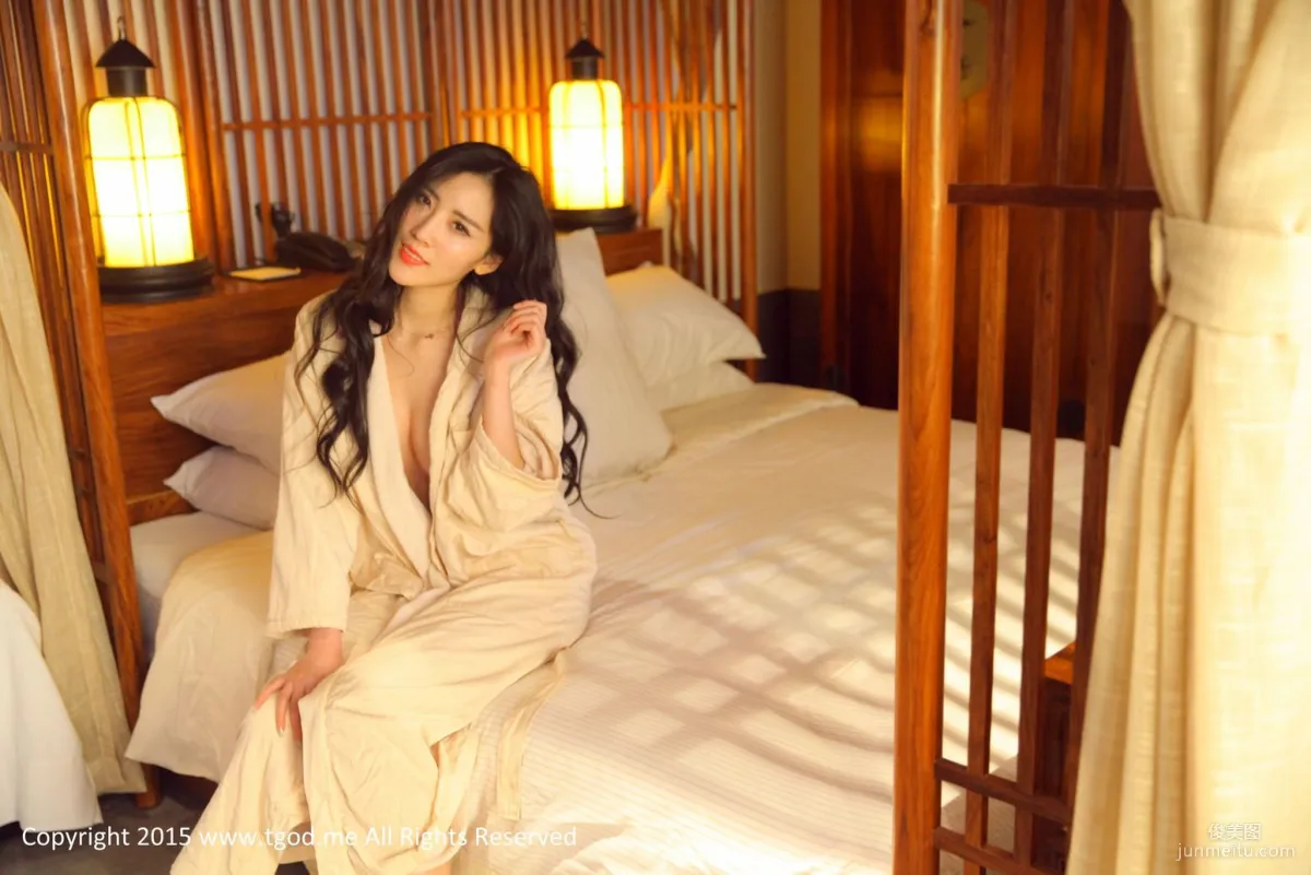 Han Panpan: TGOD photo 8