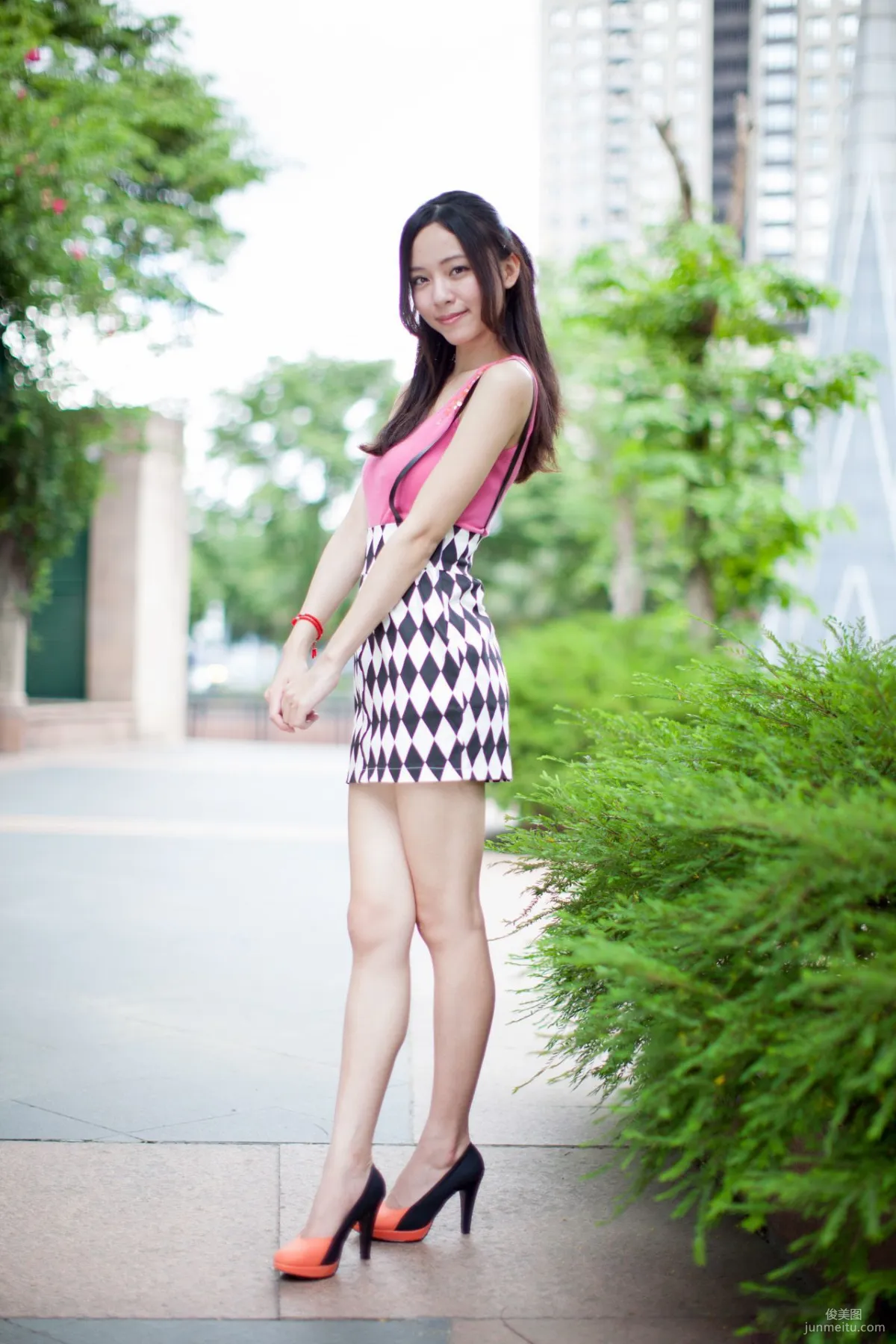 Lin Qianru: Web Idols photo 2