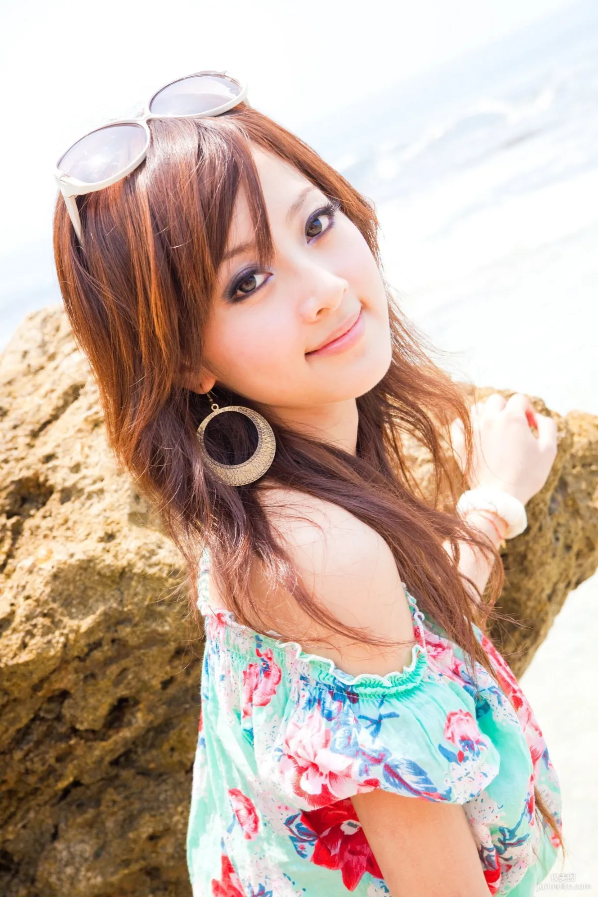 Taiwan Goddess Guozai MM, Xiaopin, Little Liuqiu Outdoor Shoot Photo Set photo 36