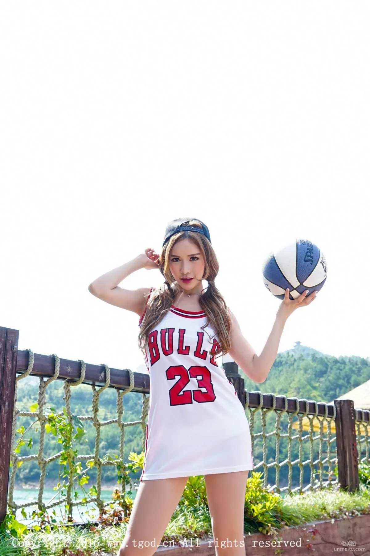 Yu Ji: TGOD photo 49