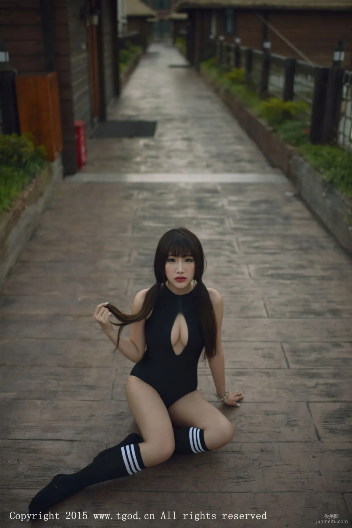 Akiki Zhu Ruomu, Yunman Travel Shoot, Gymnastics Suit and School Swimsuit Series [TGOD] Photo Set photo 53