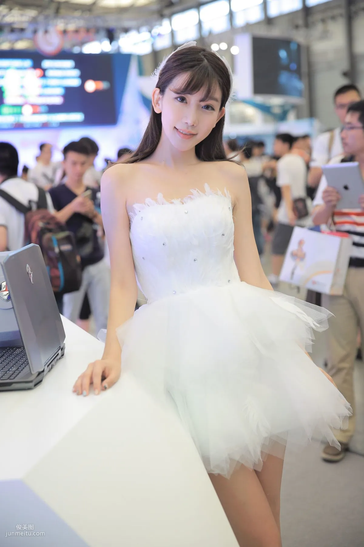 Chen Xiao: Web Idols photo 6