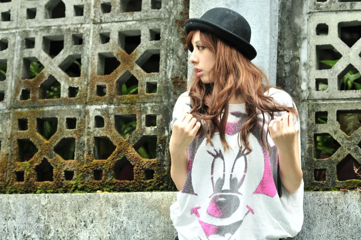 Taiwan Beauty Xiao Mi Kate su, Fresh Outdoor Shoot Photo Collection photo 33