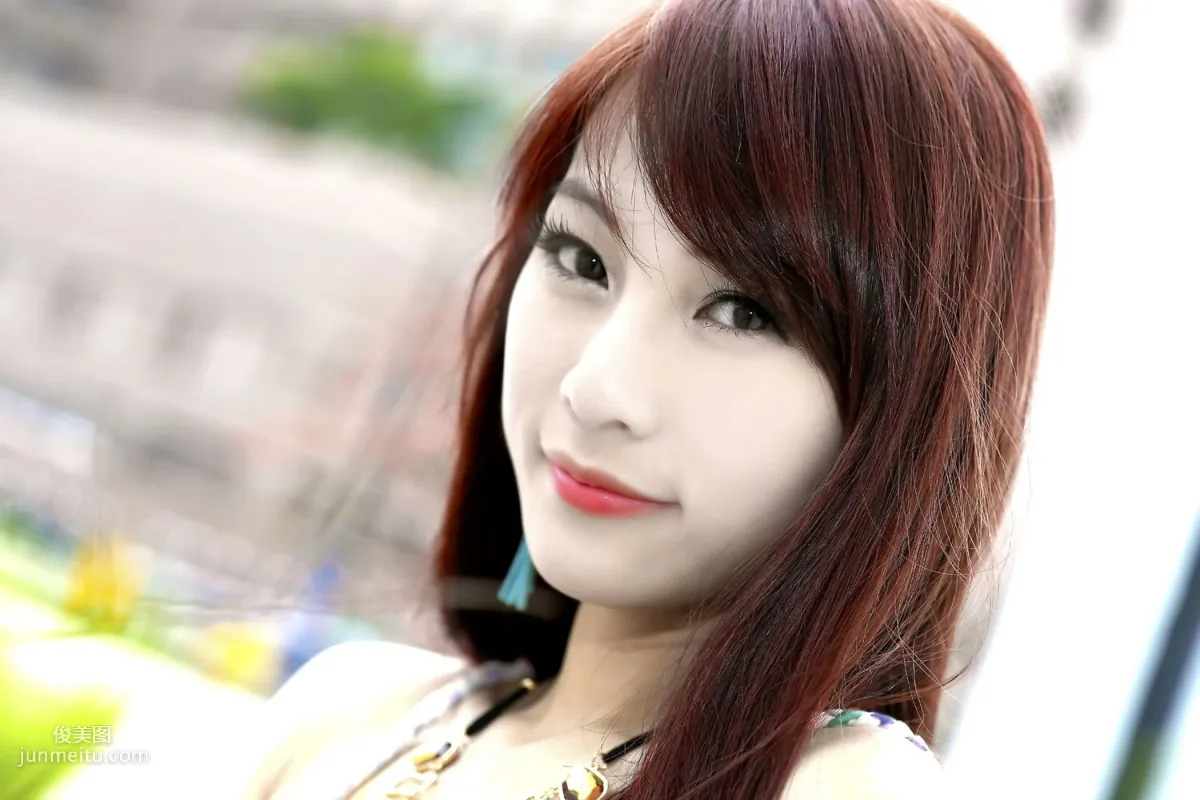 Jessica: Web Idols photo 13