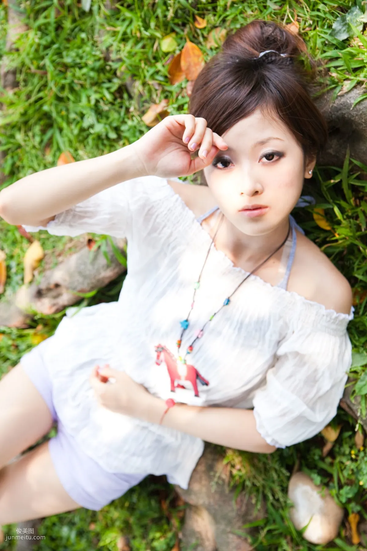 Taiwan Beauty Guo Zi MM Yangmingshan US Military Dormitory Outdoor Shoot Part 2 Photo Set photo 20
