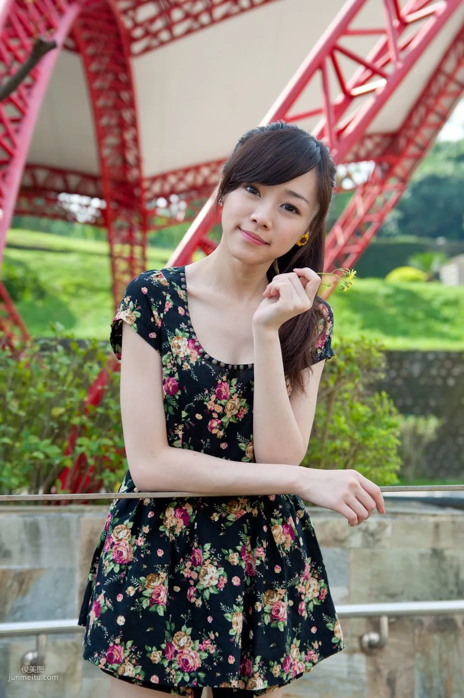 Taiwan Pure Beauty Mika Water Museum Street Snap Photo Set photo 85