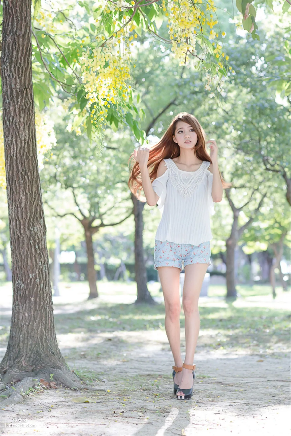 Ann Lv: Web Idols photo 7