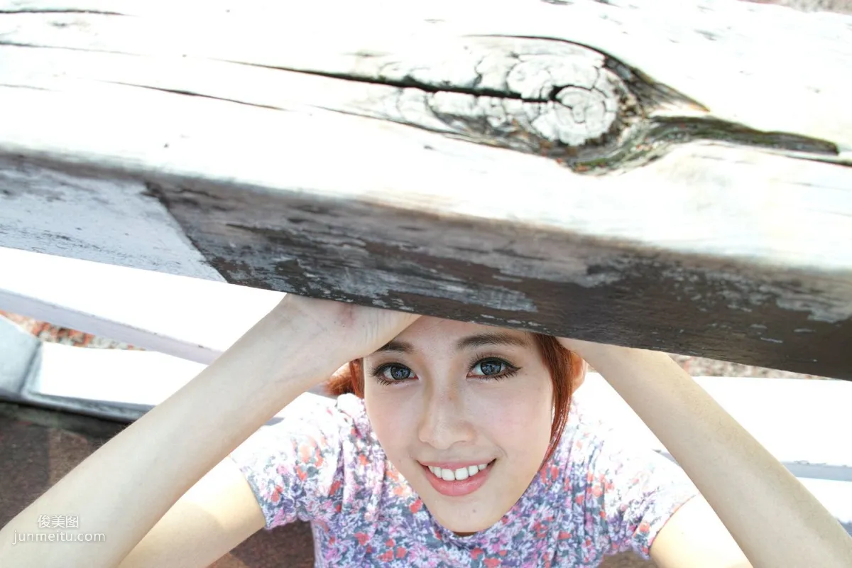 Kila Jingjing/Jin Yunqiao, Campus Beautiful Shoot Series Pictures Photo Collection photo 24