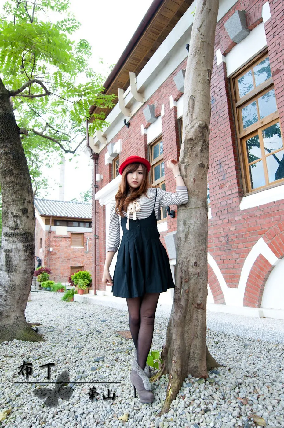 Bu Ding: Web Idols photo 5
