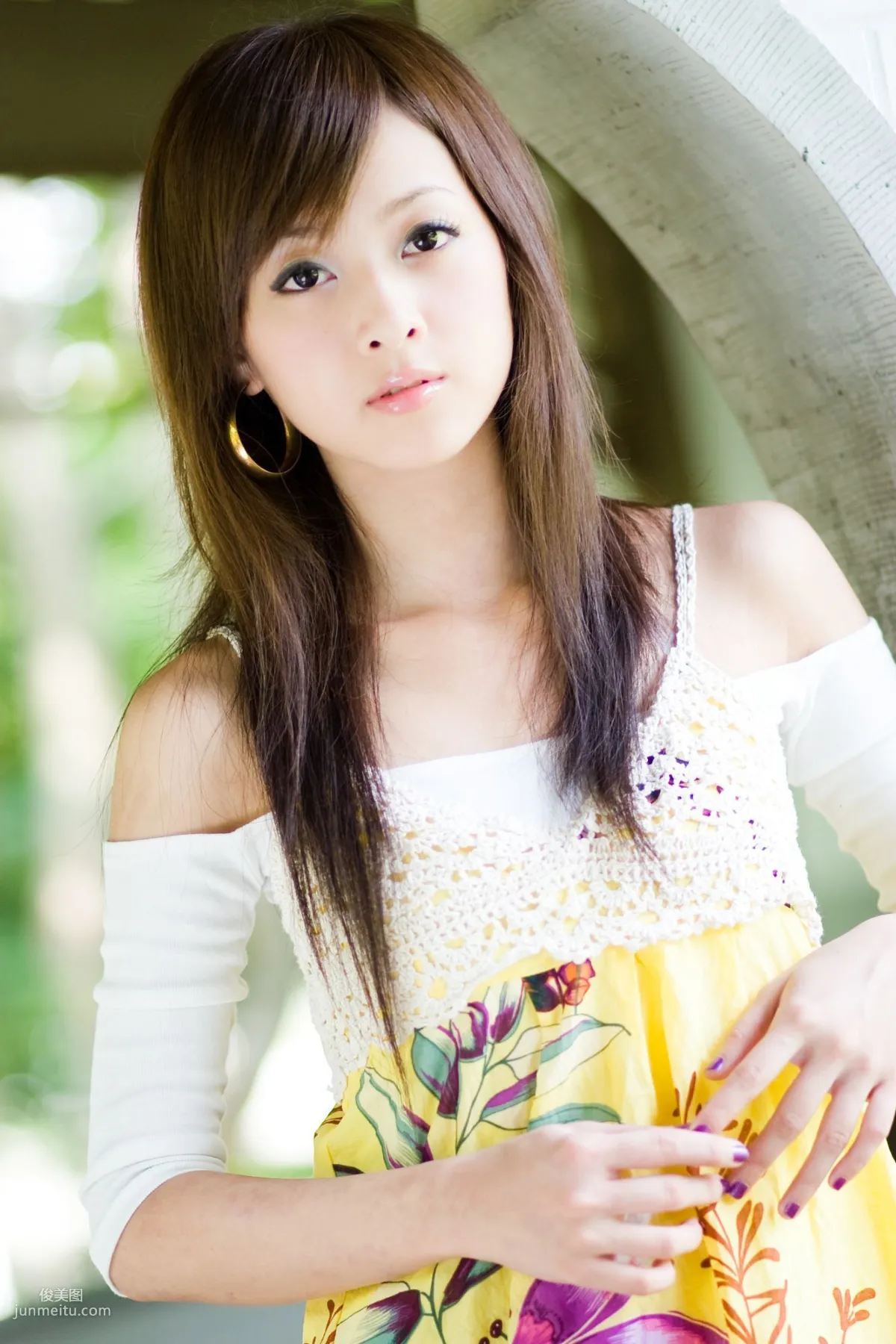 Mikako / Zhang Kaijie, Zhishan Garden, Aboriginal Park Outdoor Shoot Photo Set photo 5