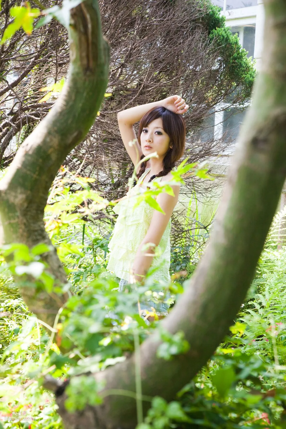 Taiwan Beauty Guo Zi MM Yangmingshan US Military Dormitory Outdoor Shoot Part 2 Photo Set photo 7