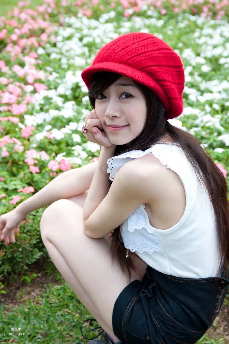 Taiwan Pure Beauty Mika Water Museum Street Snap Photo Set photo 74