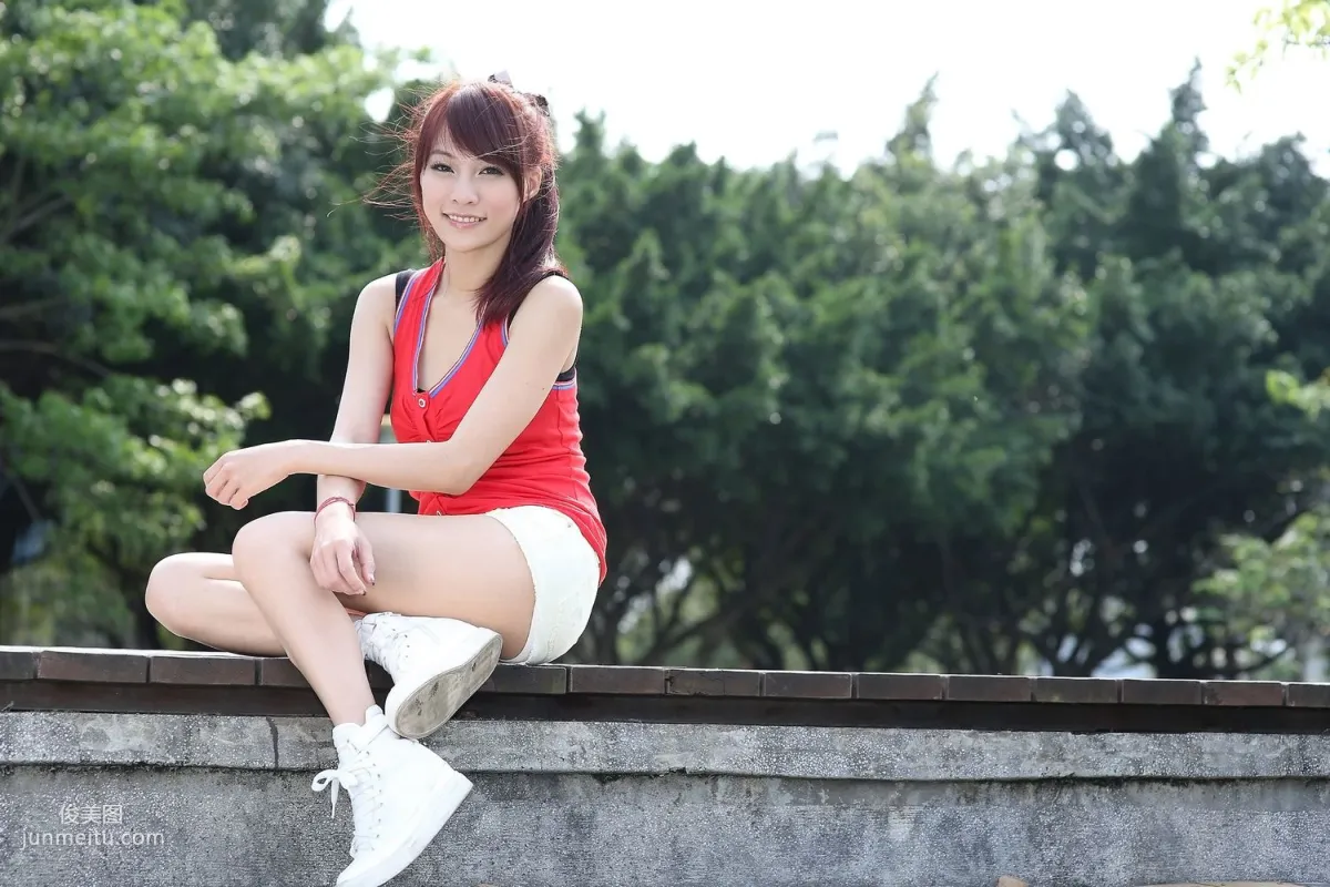Jessica: Web Idols photo 7