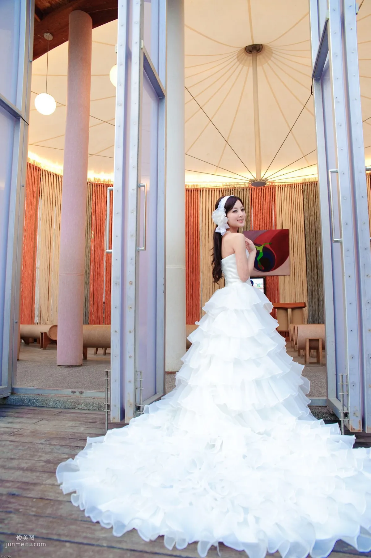 Zhang Kaijie / Zhang Yunfei "Sun Moon Lake + Paper Church (Wedding Dress)" Photo Set photo 48