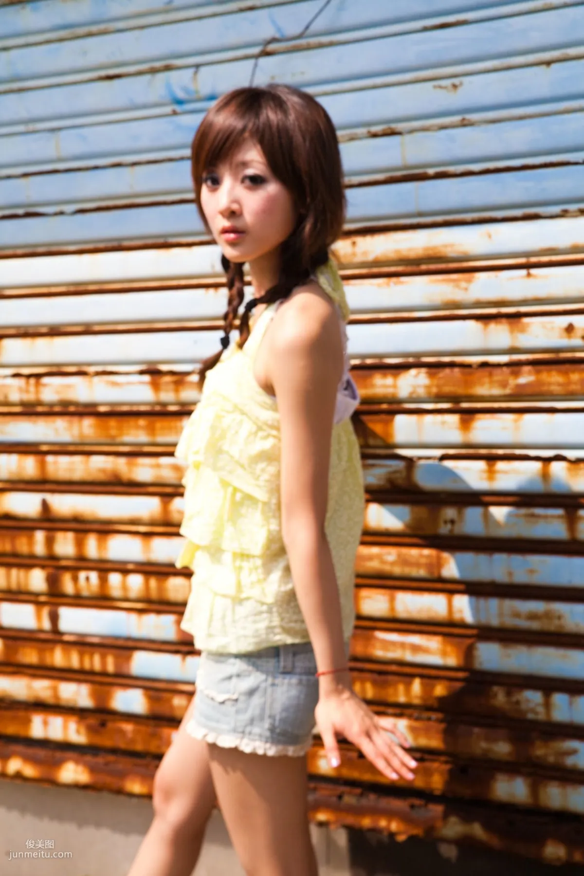 Taiwan Beauty Guo Zi MM Yangmingshan US Military Dormitory Outdoor Shoot Part 2 Photo Set photo 12