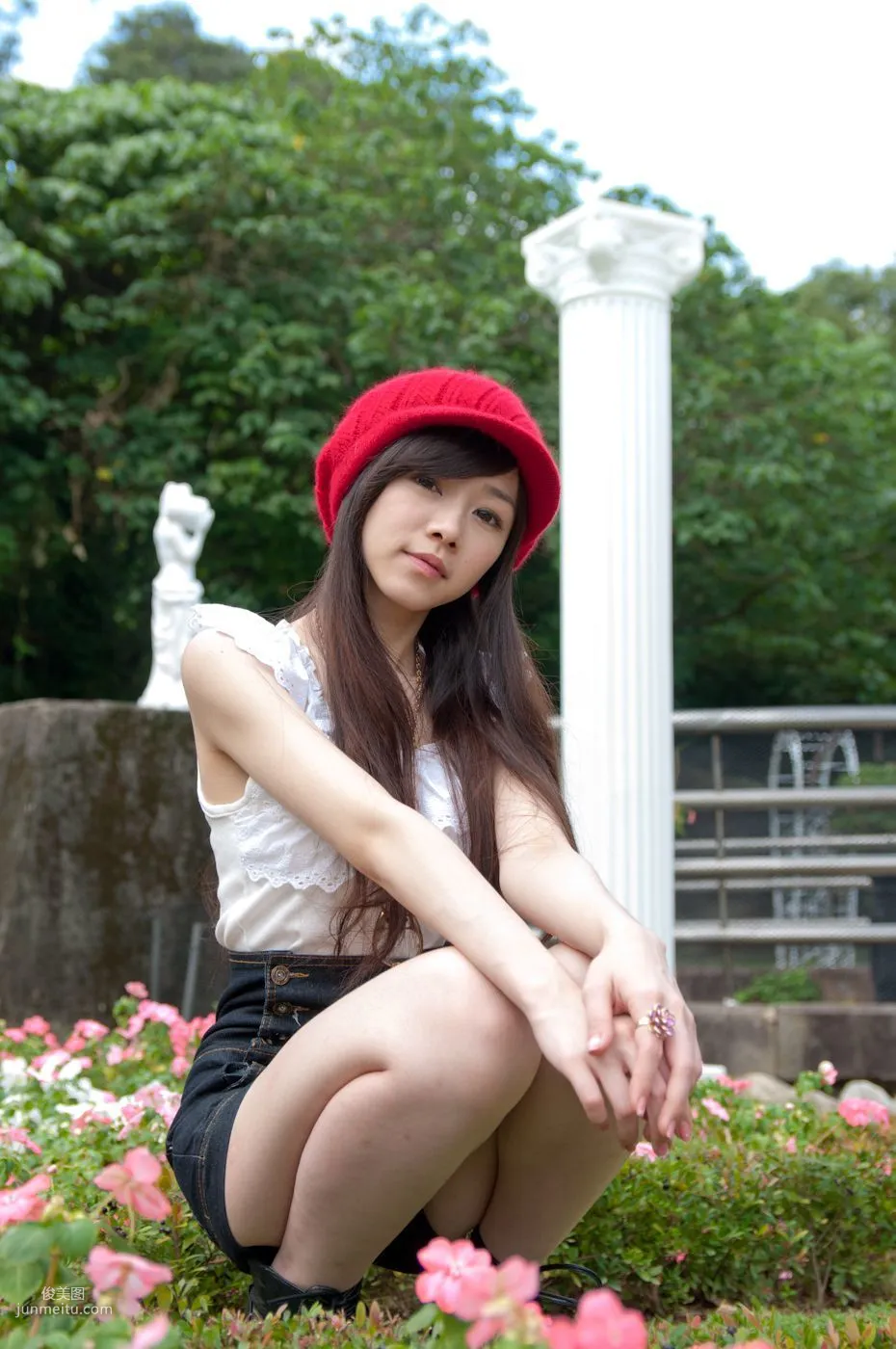 Taiwan Pure Beauty Mika Water Museum Street Snap Photo Set photo 71