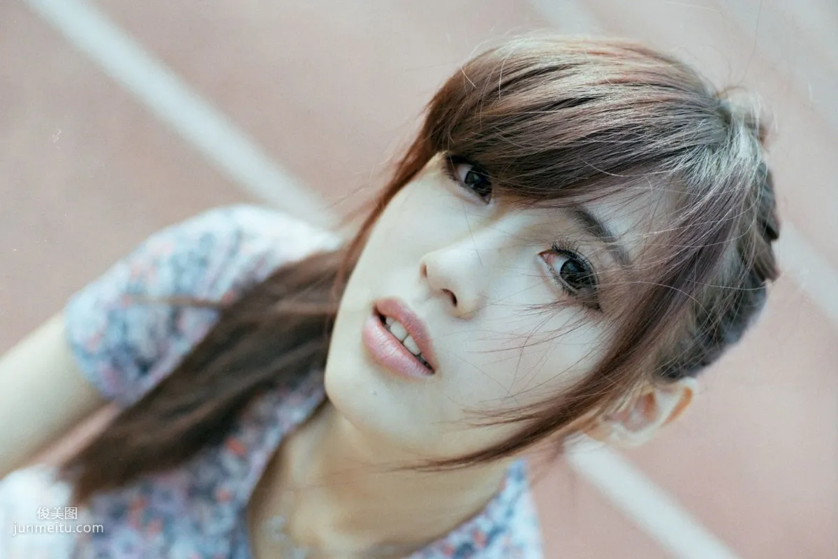 Kila Jingjing/Jin Yunqiao, Campus Beautiful Shoot Series Pictures Photo Collection photo 26