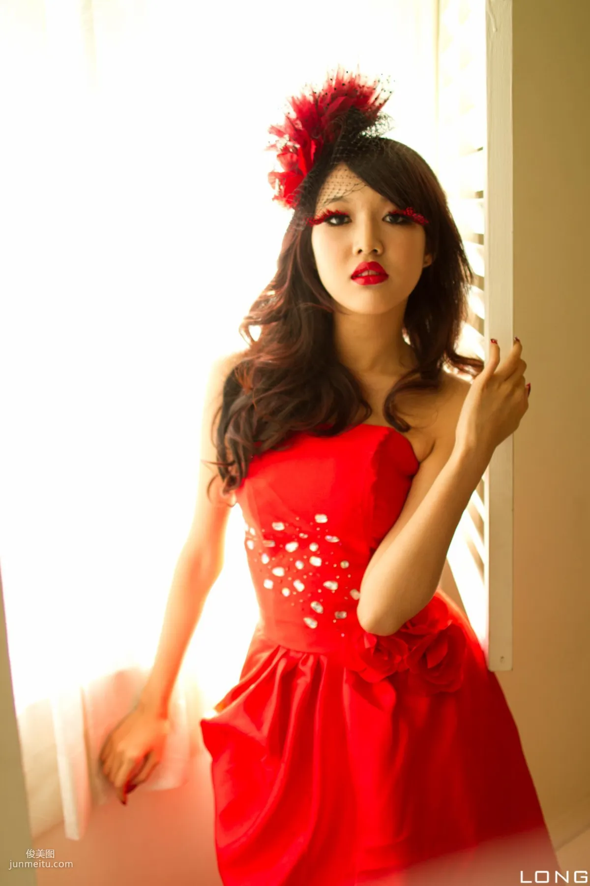 陈玮廷/腿模Jill《婚紗之紅》写真集2