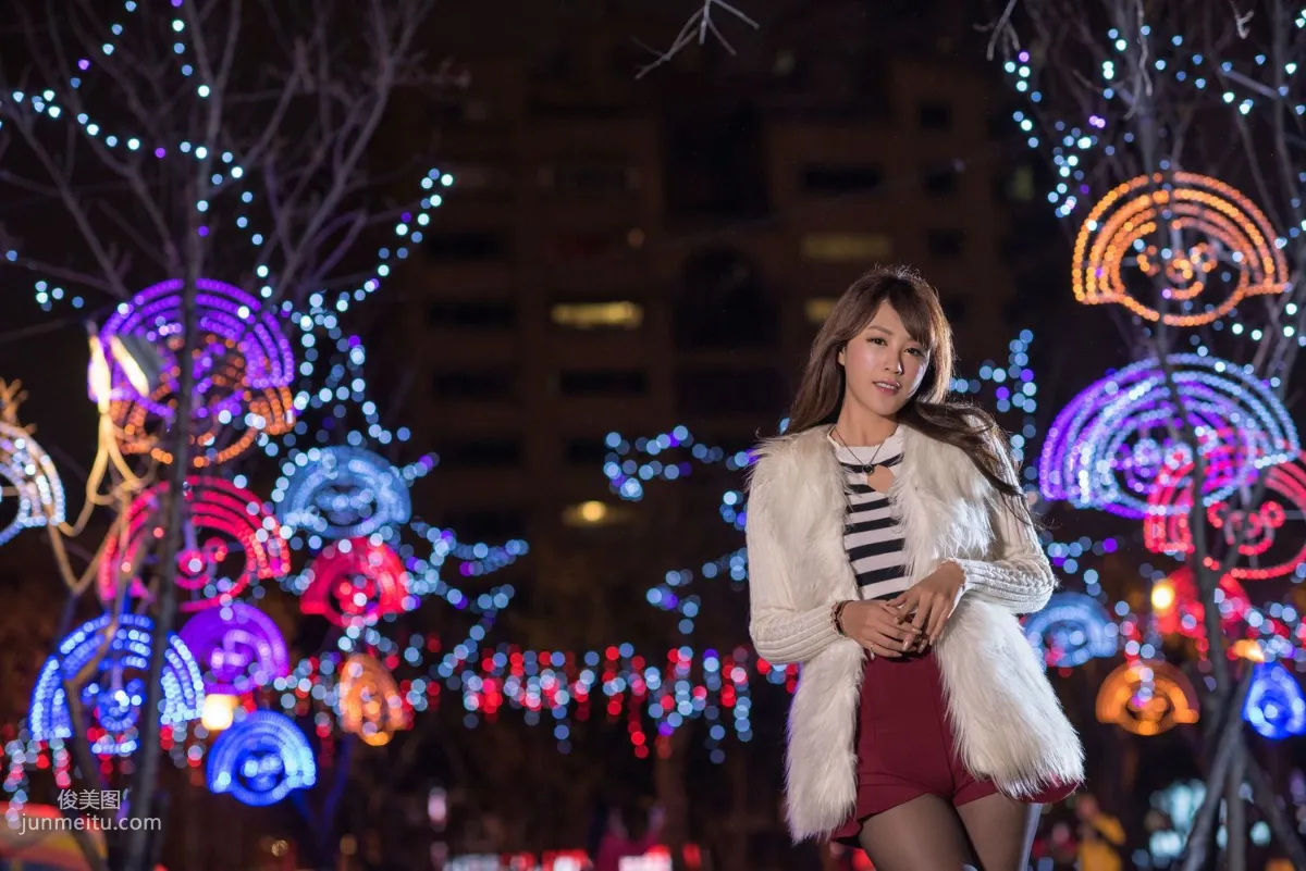 Taiwan Beauty Xia Qing MISO, Christmas Outdoor Shoot Photo Set photo 17