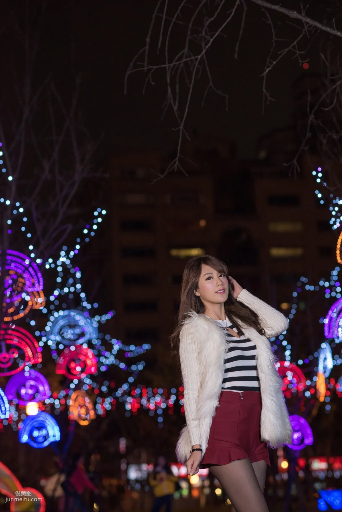 Taiwan Beauty Xia Qing MISO, Christmas Outdoor Shoot Photo Set photo 14