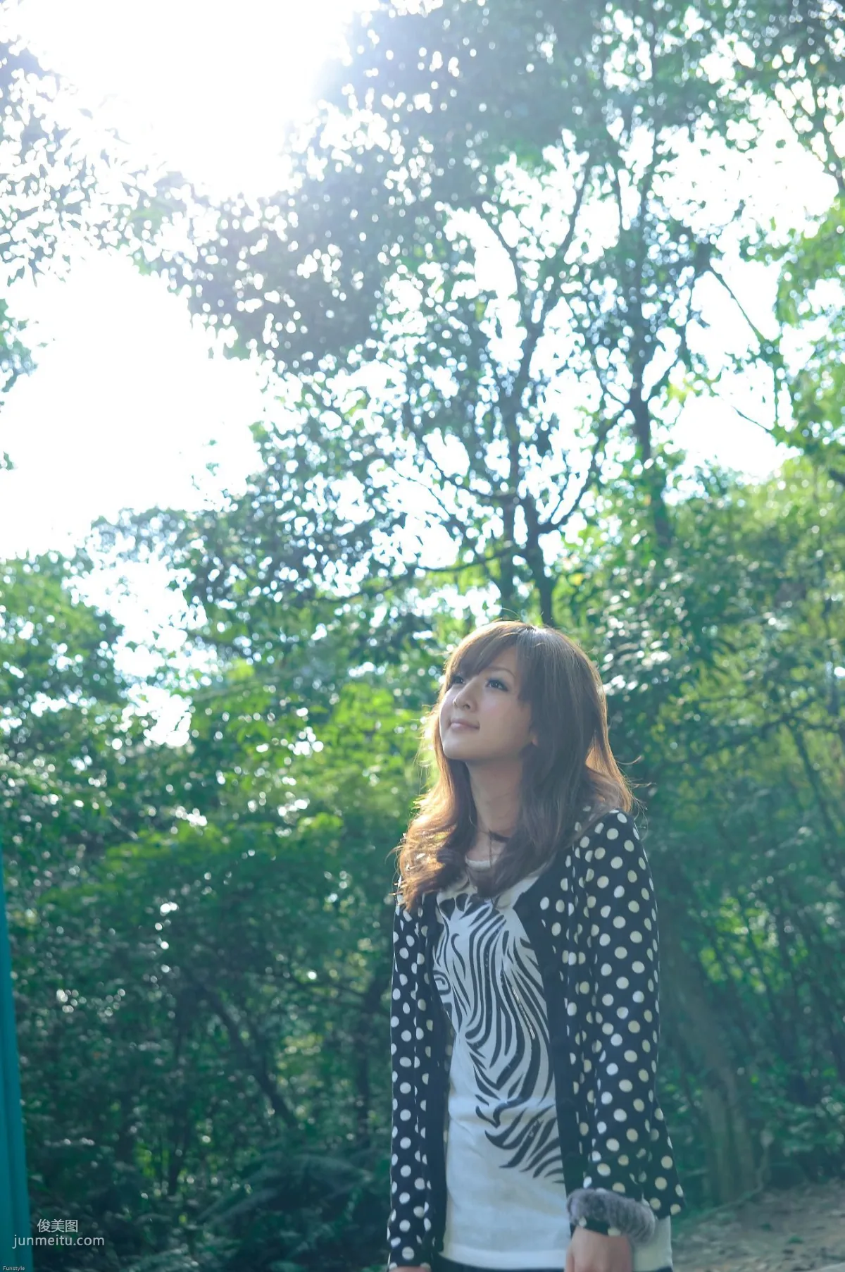 Taiwan Goddess Guozi MM Xinshan Menghu Outdoor Shoot Photo Set photo 1