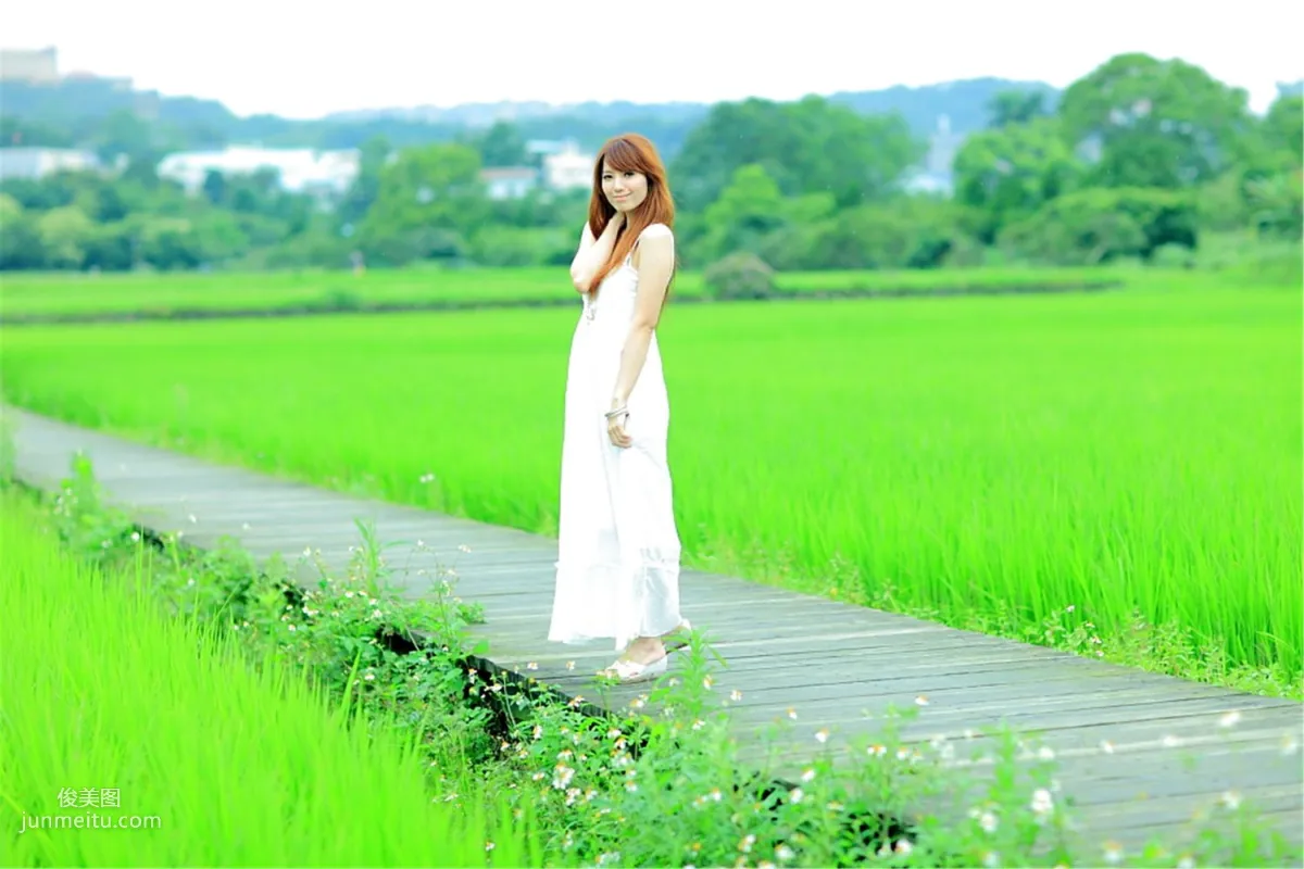 Xiao Jing: Web Idols photo 3