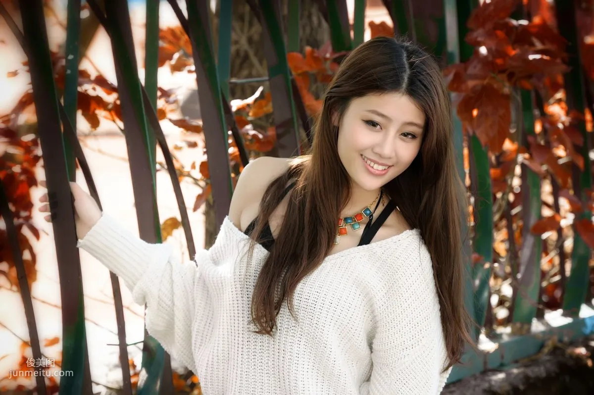 Lin Zhenyi Yuna Fresh and Sweet Outdoor Photos Photo Collection photo 2