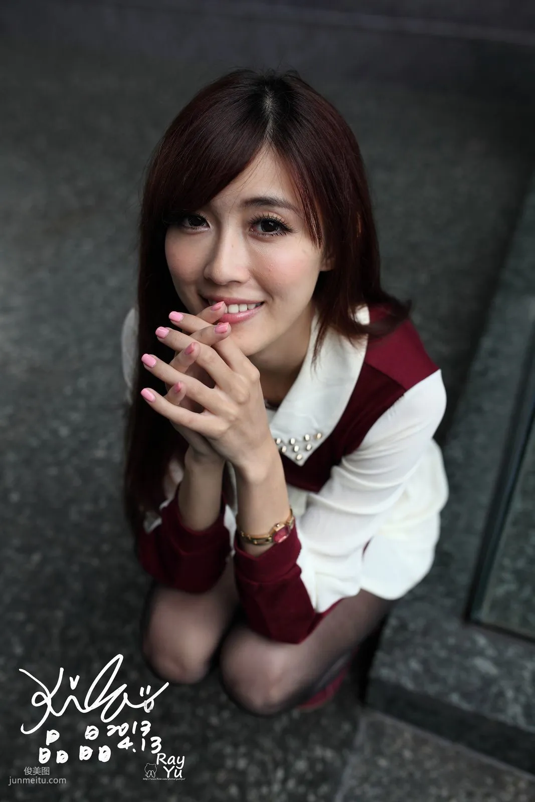 Kila晶晶/廖挺伶《2套黑絲街拍圖片》寫真集 11