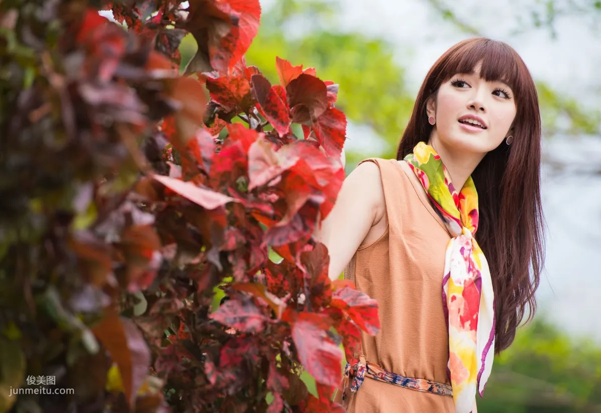 Taiwan Model Lin Gangyi Didy《3 Sets of Fresh Light Dresses》 Photo Collection photo 5