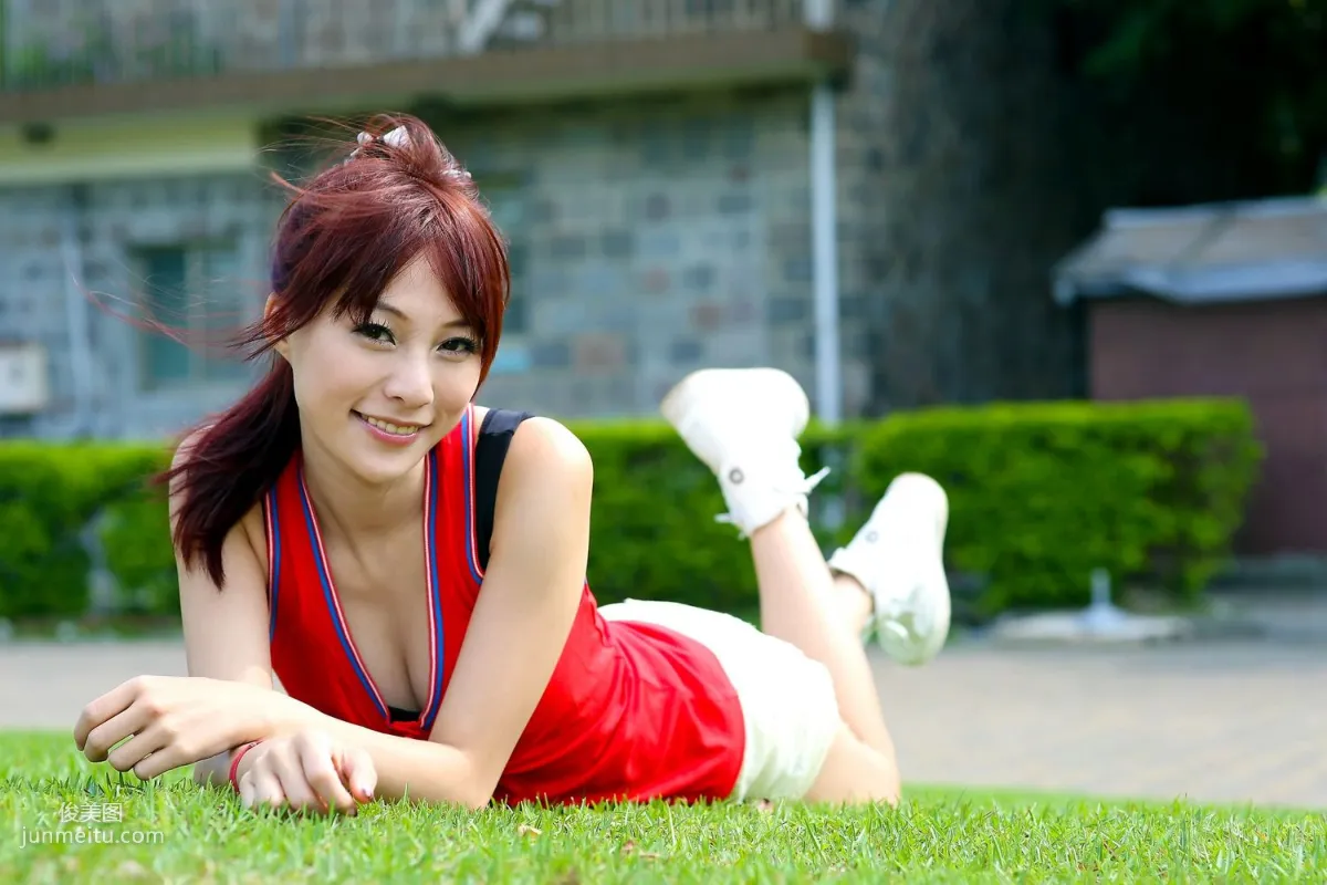Jessica: Web Idols photo 3