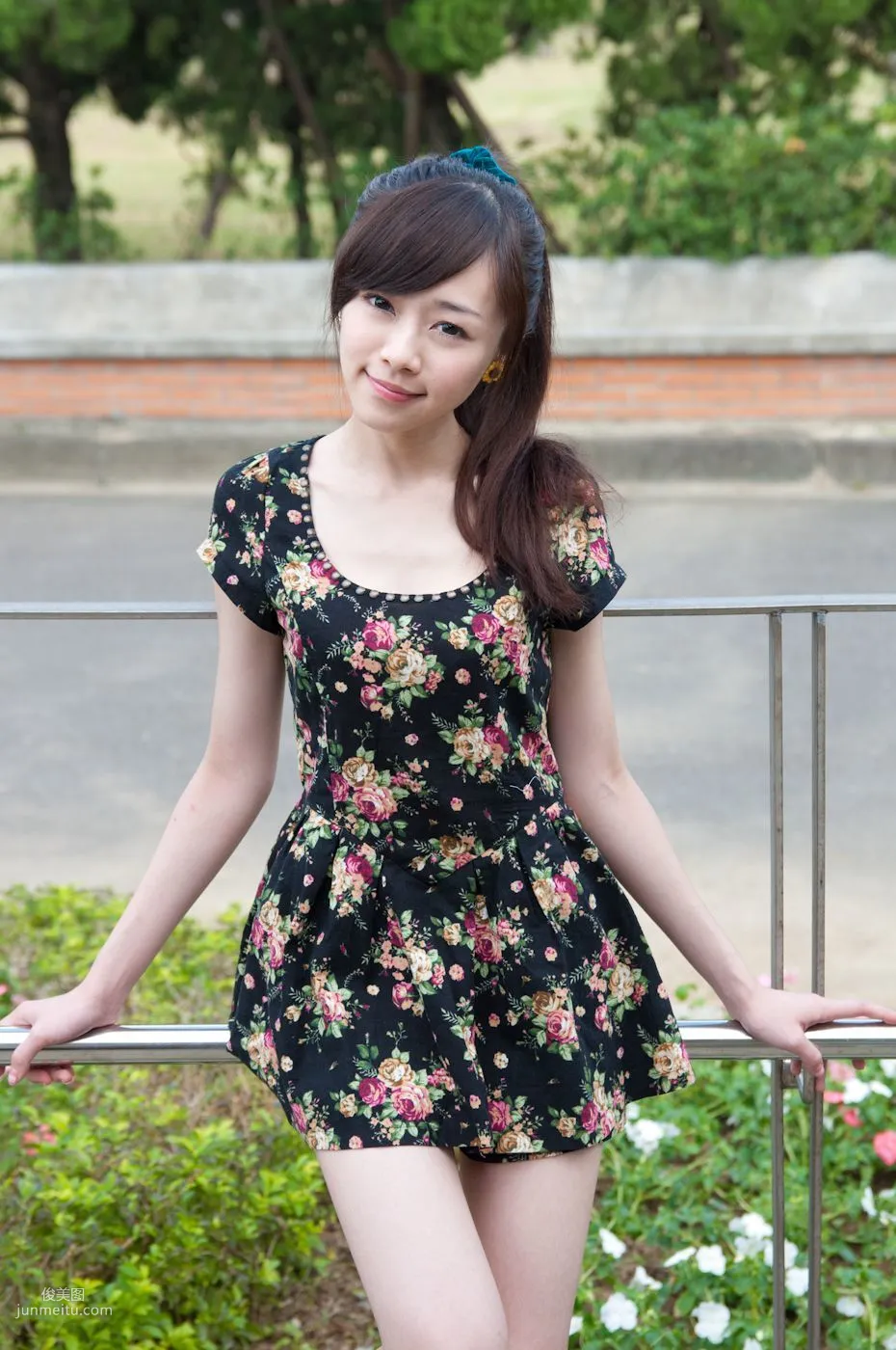 Taiwan Pure Beauty Mika Water Museum Street Snap Photo Set photo 75