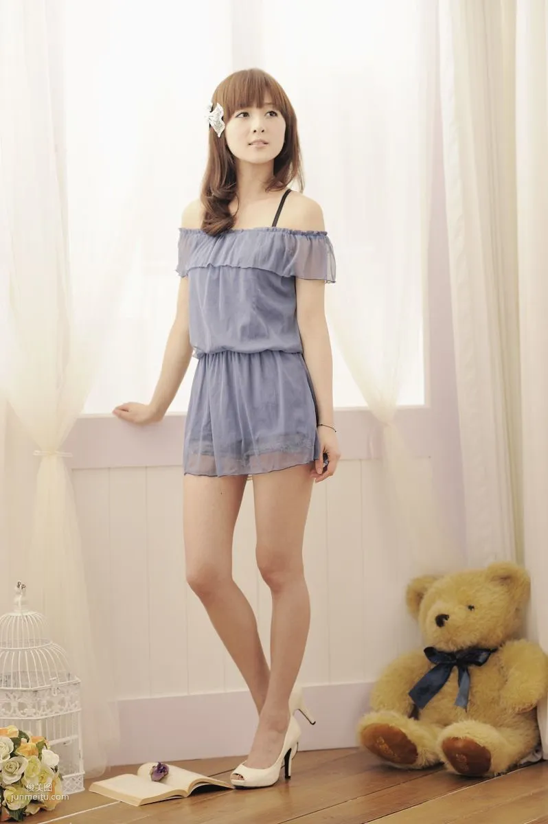 Mikako/张允霏《琴棚棚拍》写真集4
