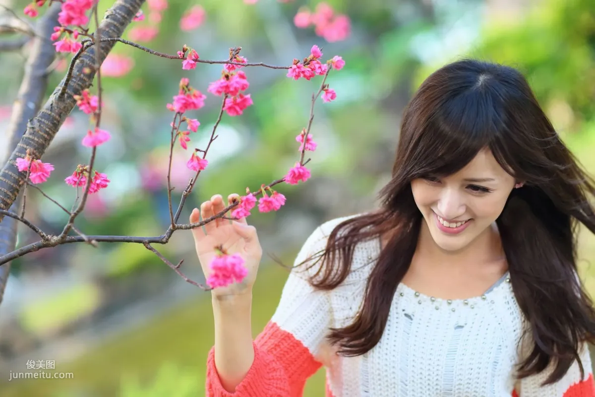 Taiwan Beauty Liang Yi-chan, Shuangxi Park Outdoor Shoot Photo Set photo 10
