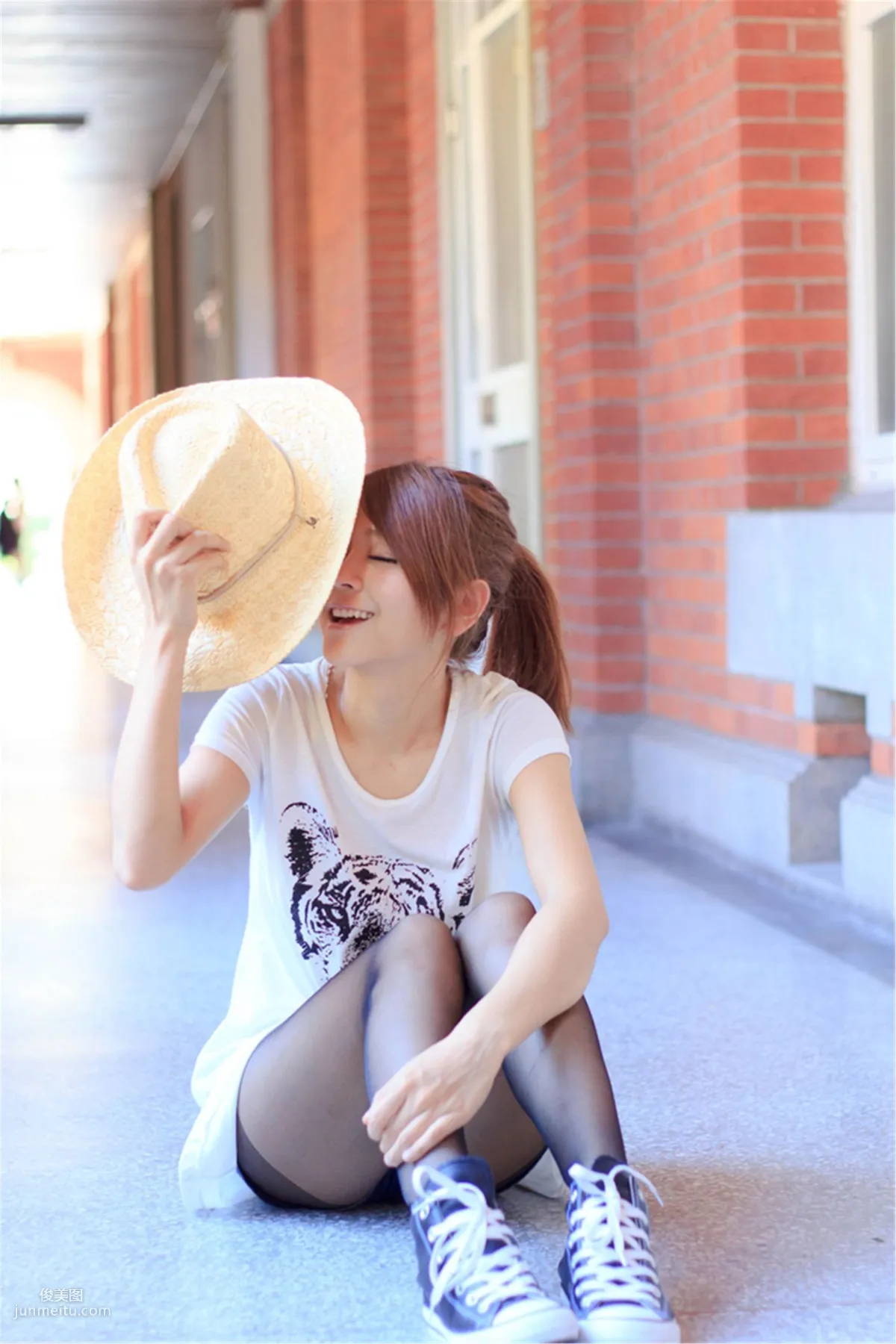 台灣美女模特圈圈/郭燕陵《校園時光》寫真集 10