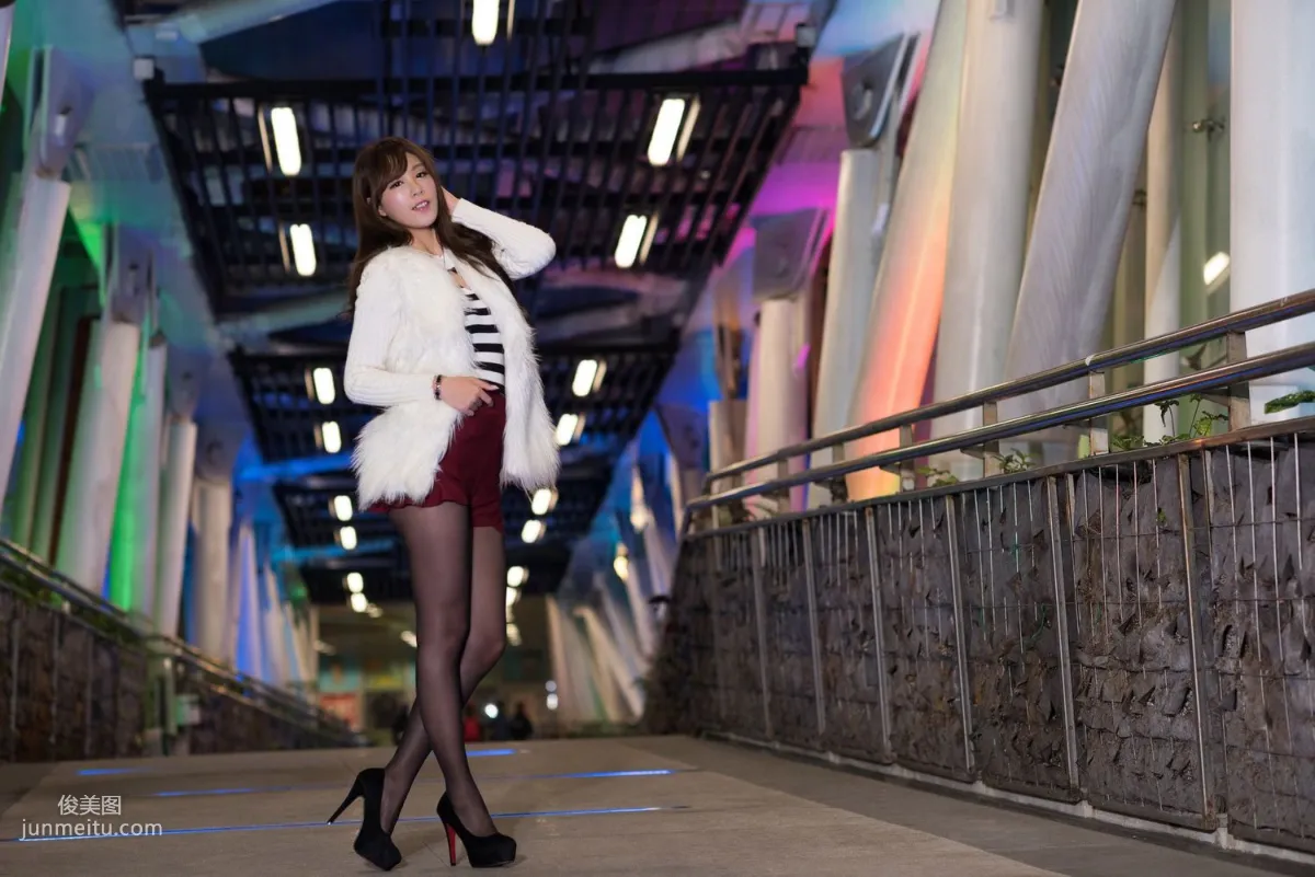 Taiwan Beauty Xia Qing MISO, Christmas Outdoor Shoot Photo Set photo 26