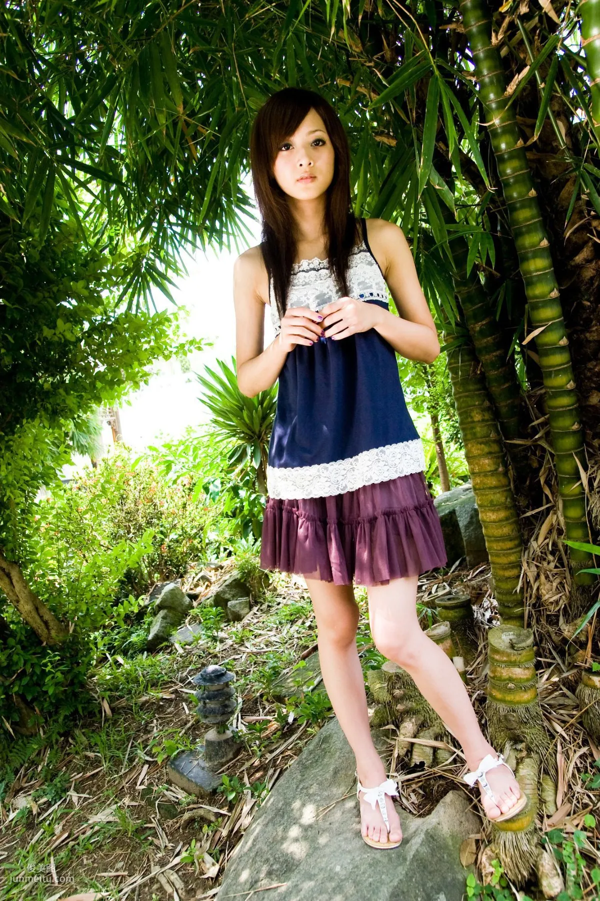 Mikako / Zhang Kaijie, Zhishan Garden, Aboriginal Park Outdoor Shoot Photo Set photo 47