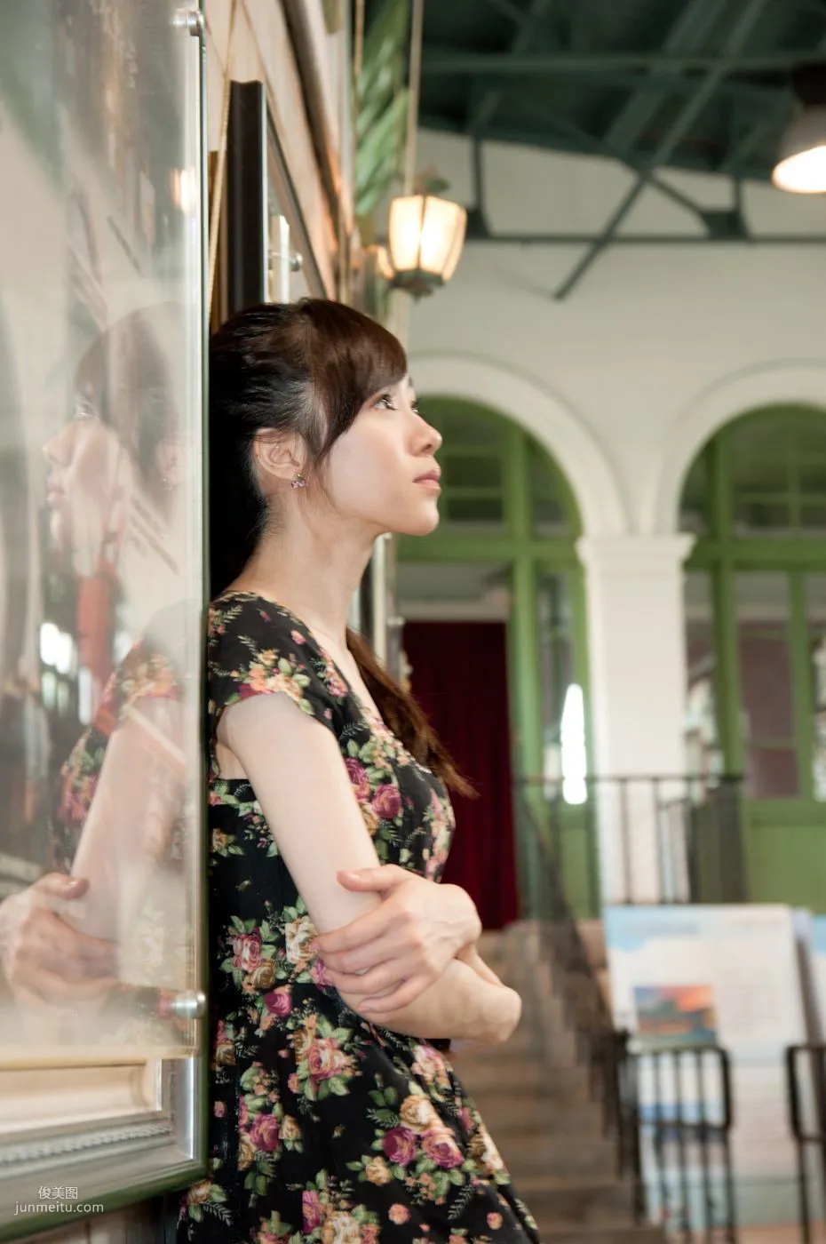 Taiwan Pure Beauty Mika Water Museum Street Snap Photo Set photo 105