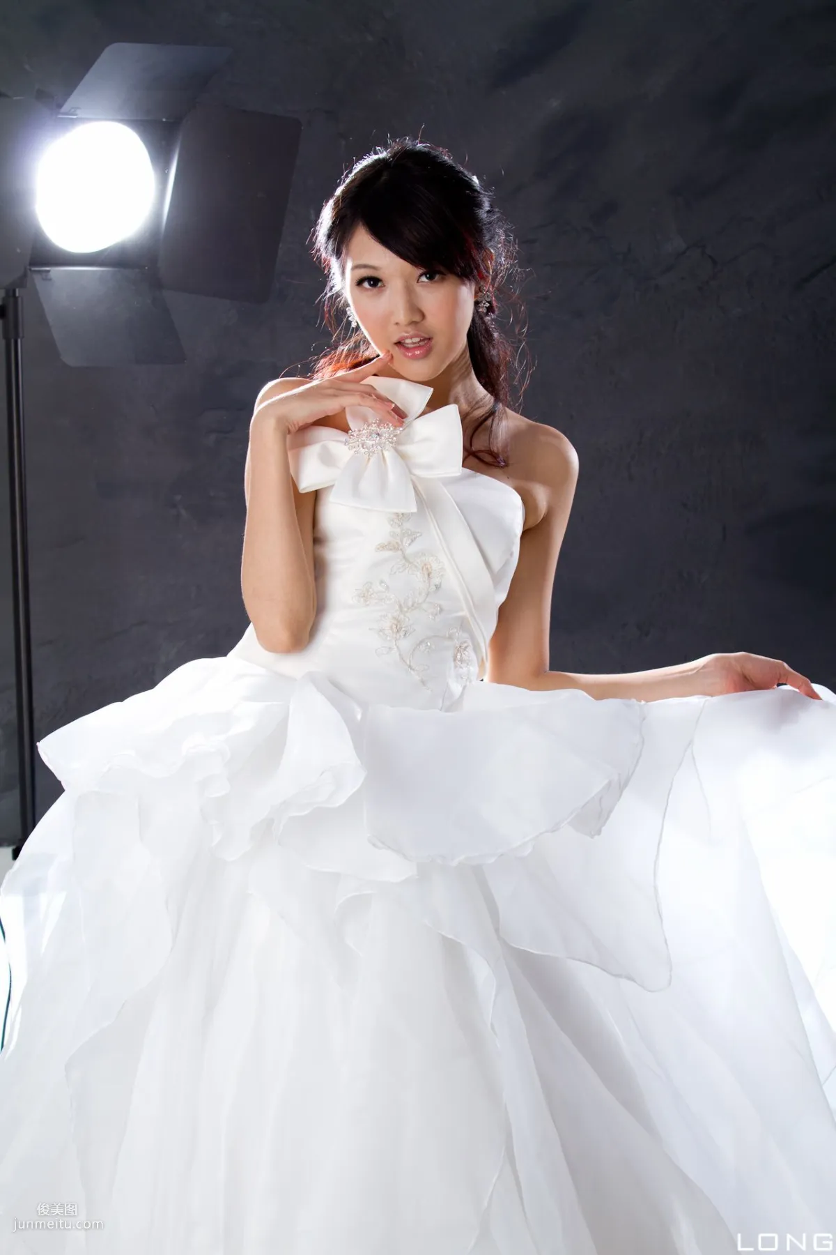 Taiwan Beauty Model Chen Weiting Jill "Wedding Dress White" Photo Set photo 8