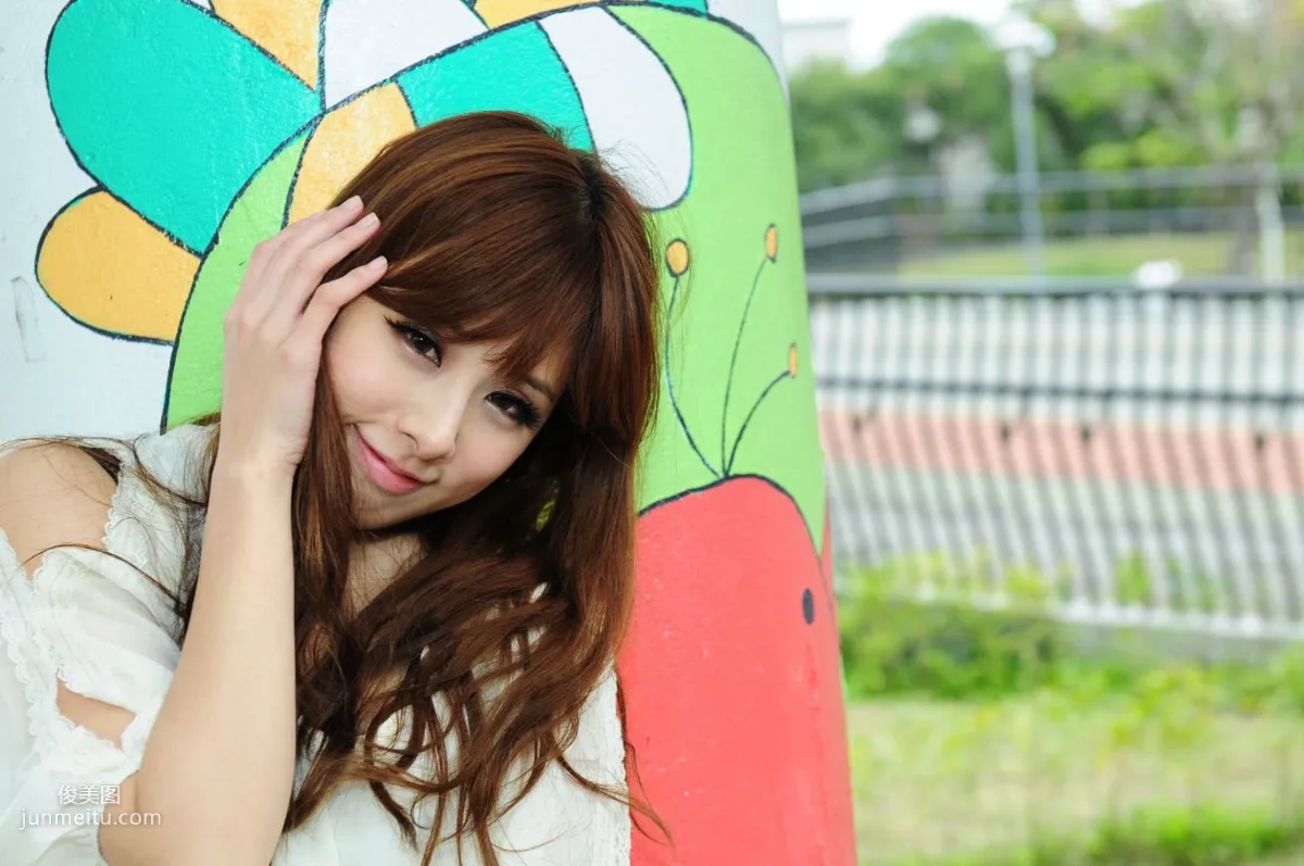 Taiwan Beauty Xiao Mi Kate su, Fresh Outdoor Shoot Photo Collection photo 65