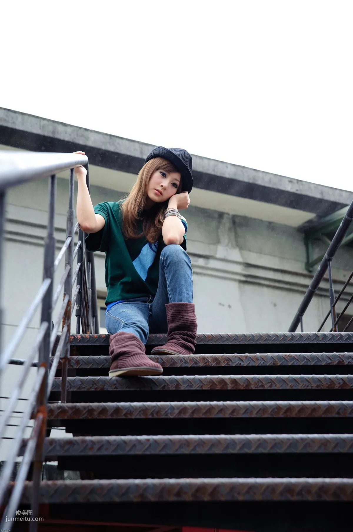 果子Mikako、Minako《台大外拍》第1部 写真集14