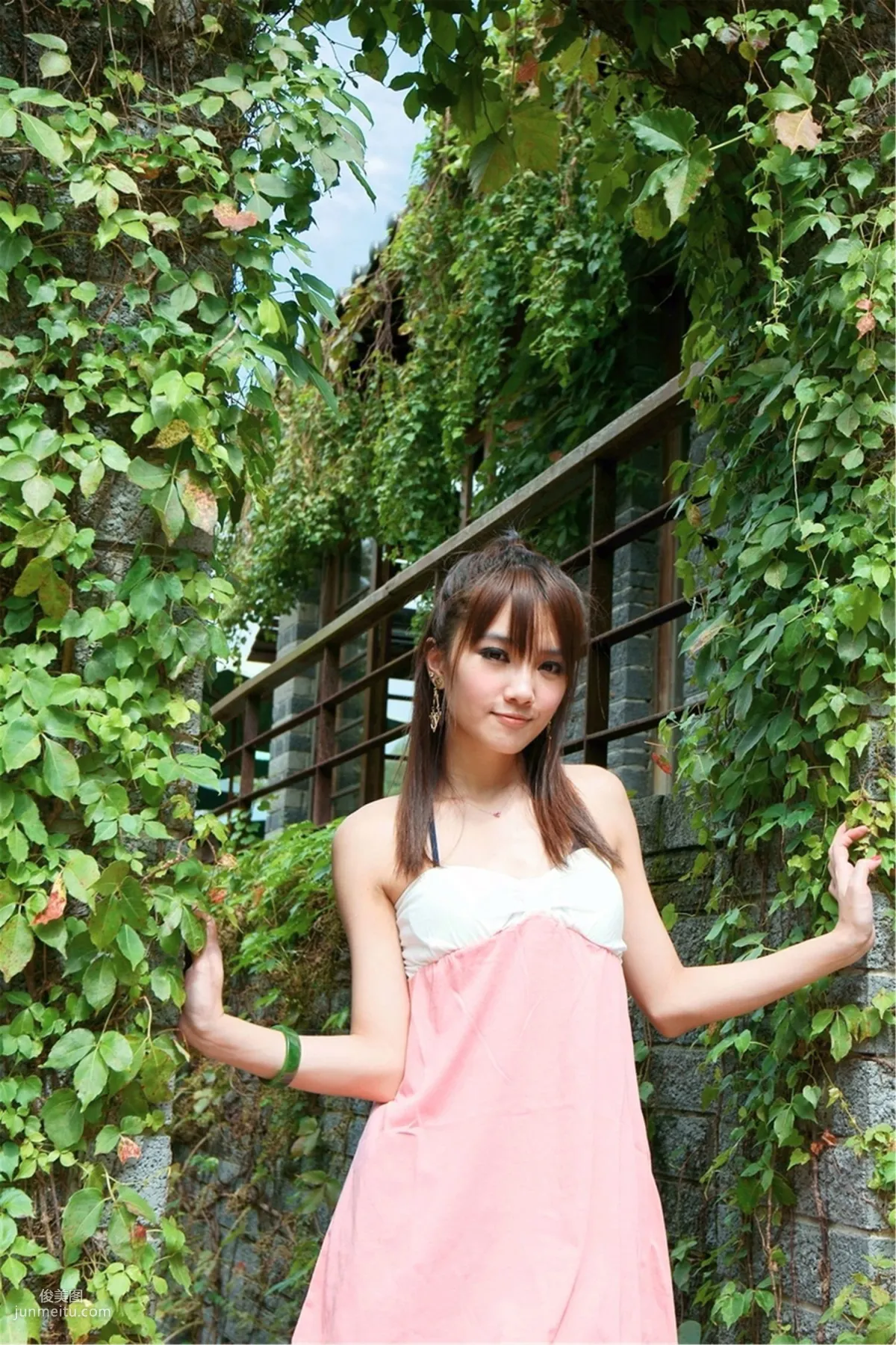 He Pinmei: Web Idols photo 17