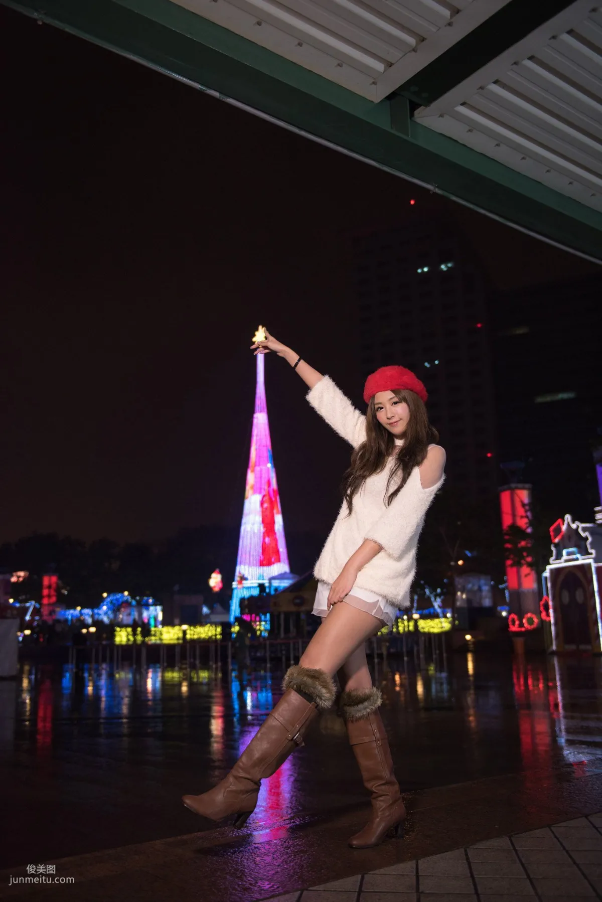 Taiwan Beauty Xia Qing MISO, Christmas Outdoor Shoot Photo Set photo 50