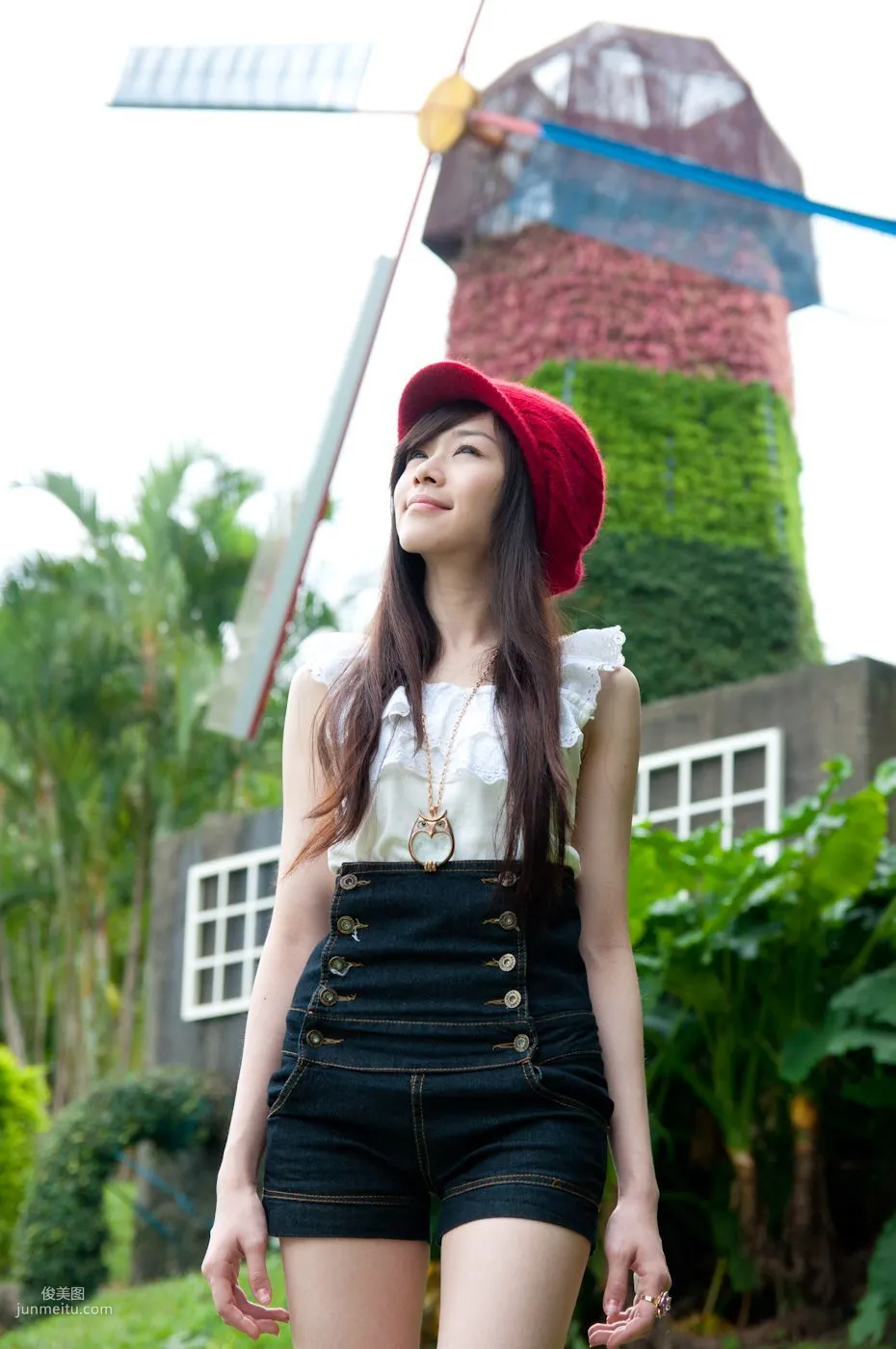 Taiwan Pure Beauty Mika Water Museum Street Snap Photo Set photo 61