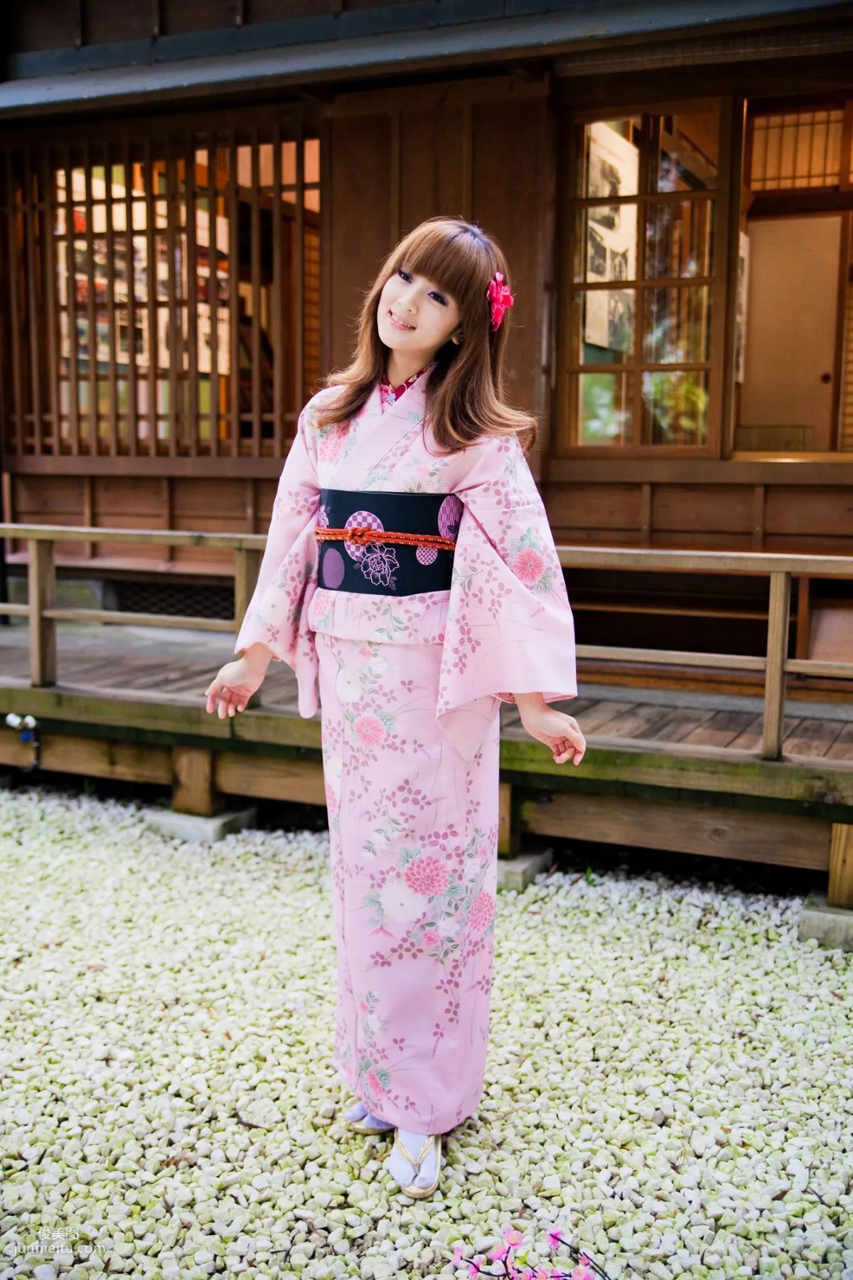 果子、小品、兔兔(品果兔)《宜蘭和服遊拍》写真集12