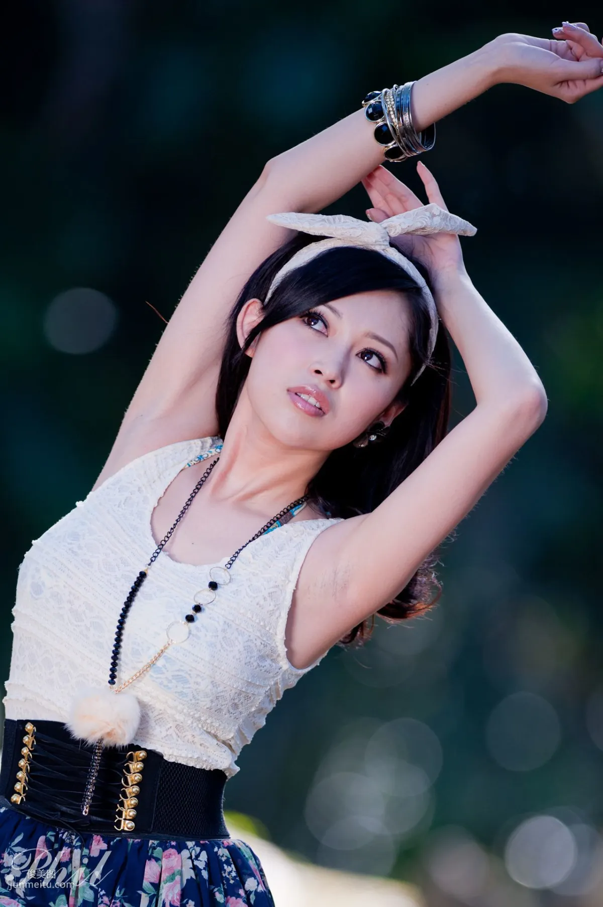 Beautyleg Leg Model Avy Dress Park Outdoor Shoot Photo Set photo 46