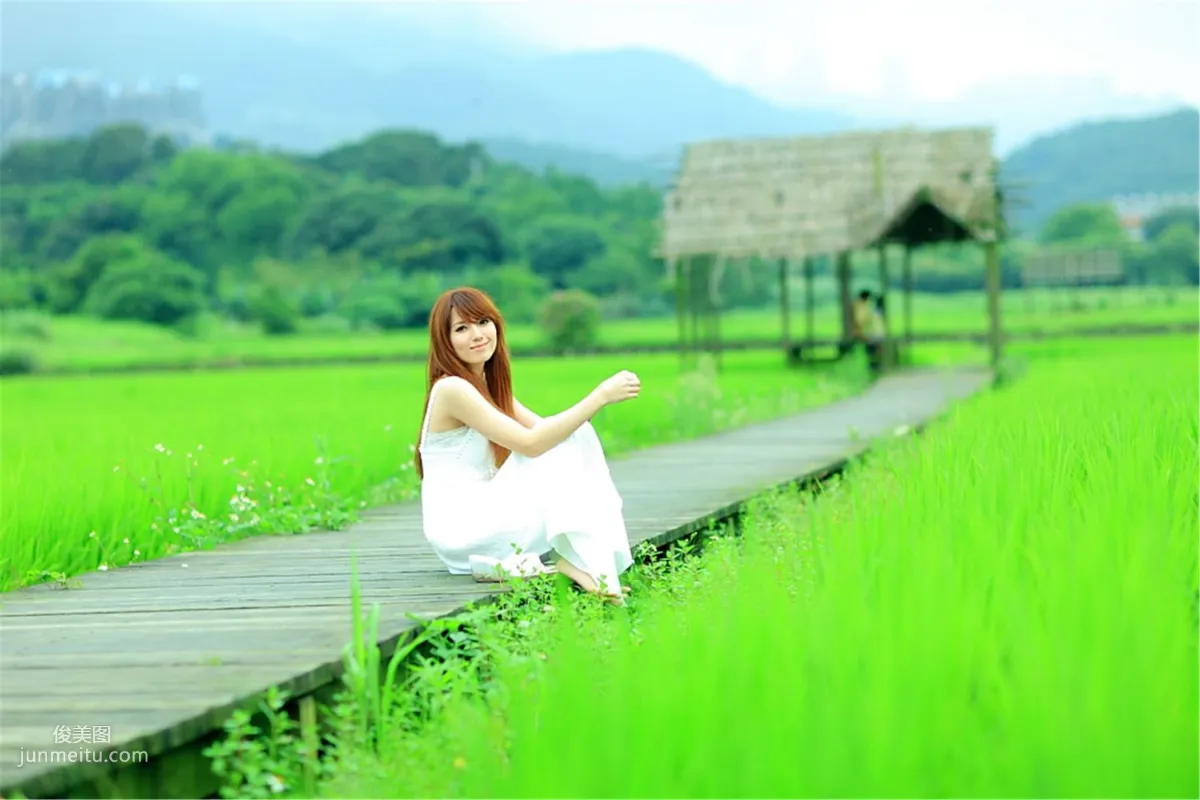 Xiao Jing: Web Idols photo 4